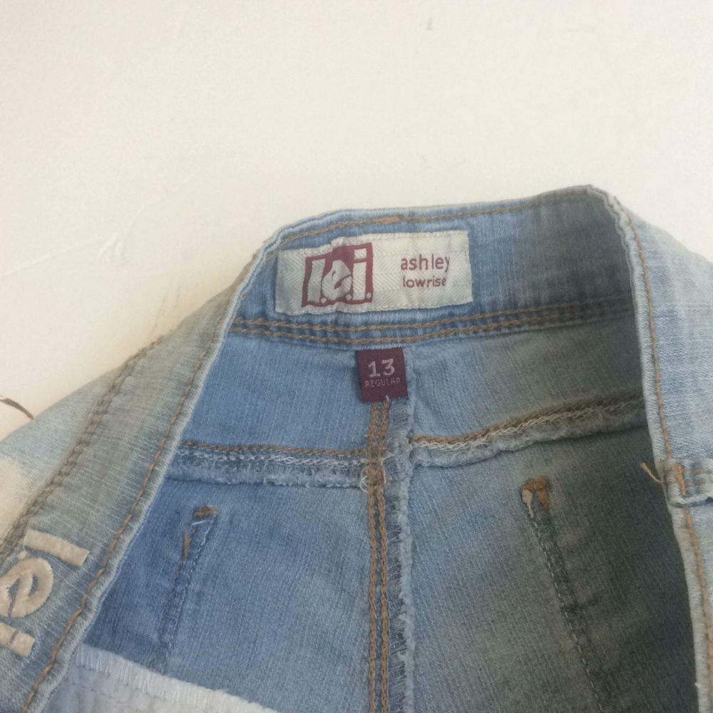 FINAL MARKDOWN Jazzy junior lei shorts 13 - Picture 4 of 6